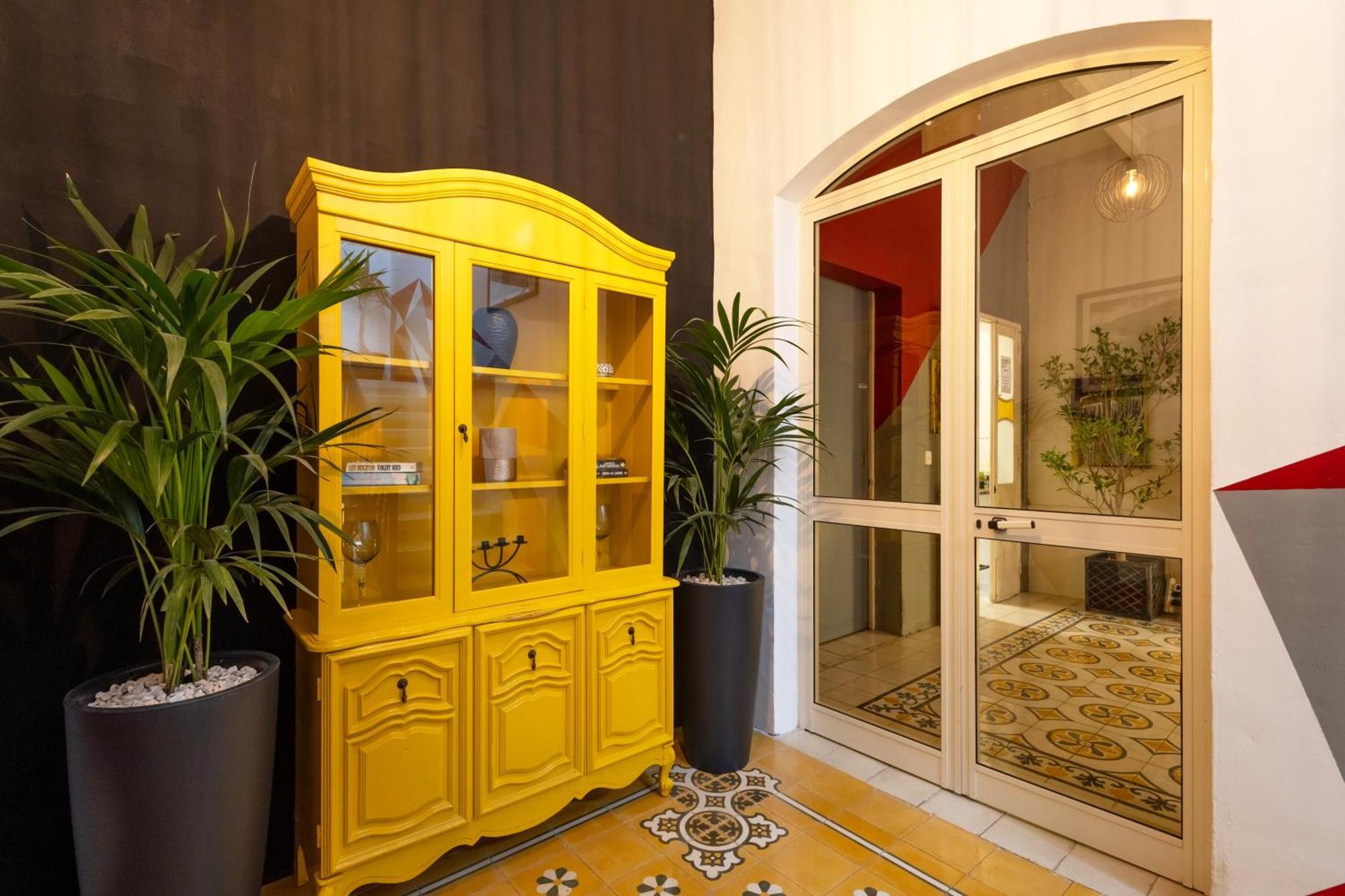 Quiet Ensuite Budget Twin Room Sliema Exterior photo